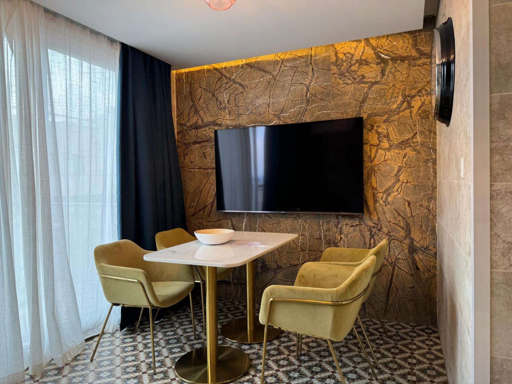Saint Julian's Balcony Hotel מראה חיצוני תמונה