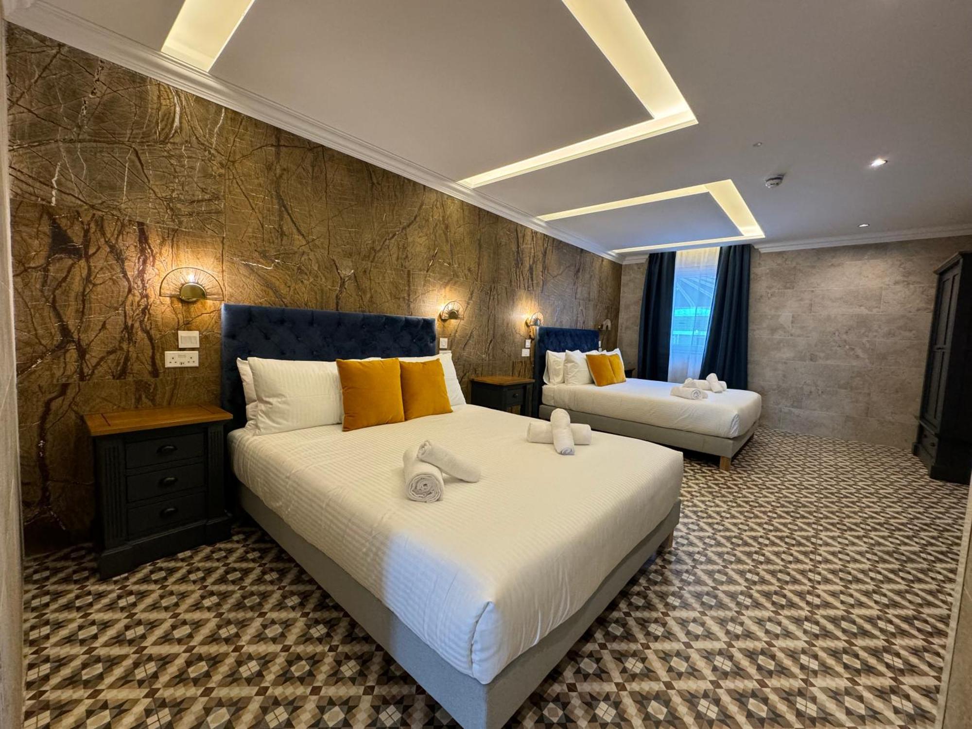 Saint Julian's Balcony Hotel מראה חיצוני תמונה
