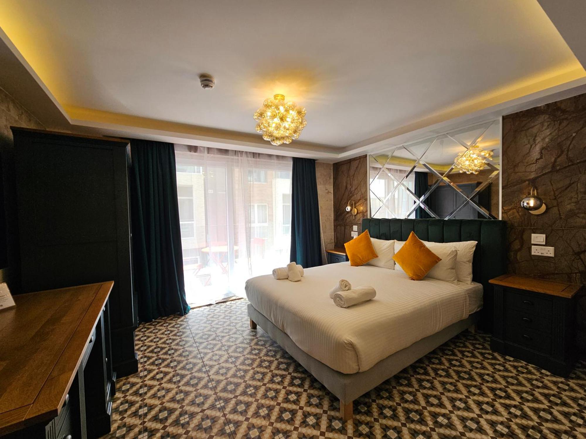 Saint Julian's Balcony Hotel מראה חיצוני תמונה