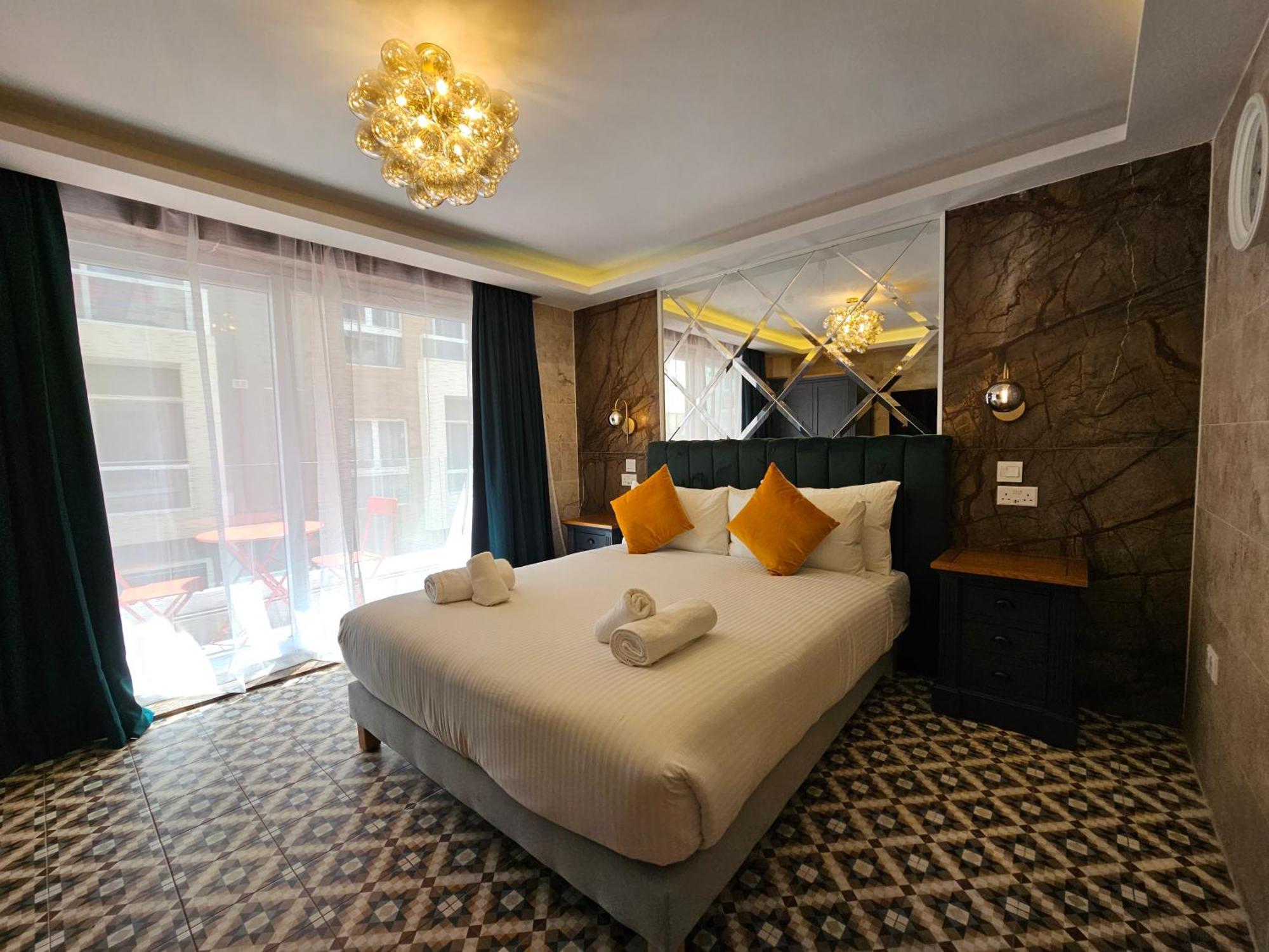 Saint Julian's Balcony Hotel מראה חיצוני תמונה