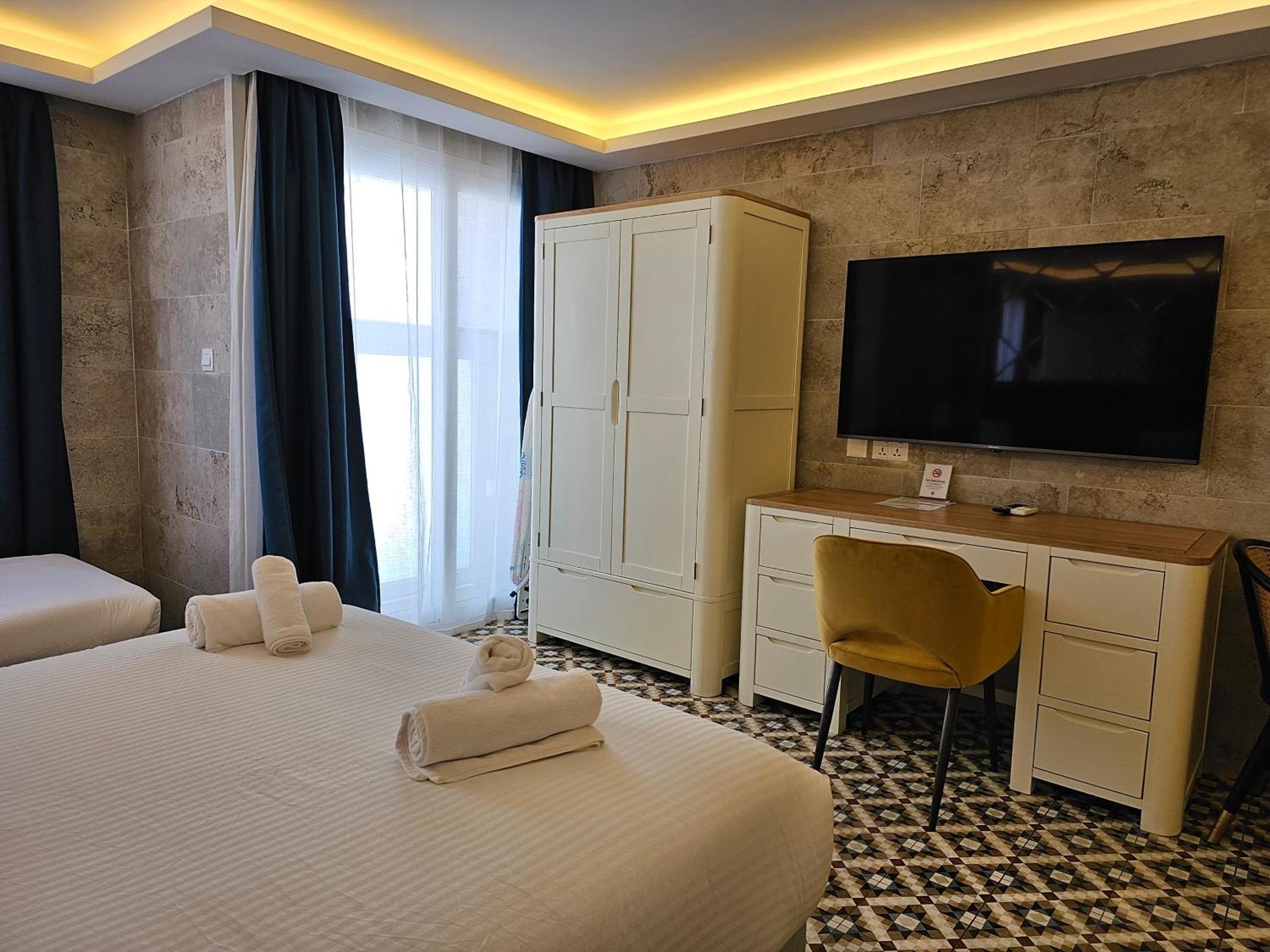 Saint Julian's Balcony Hotel מראה חיצוני תמונה