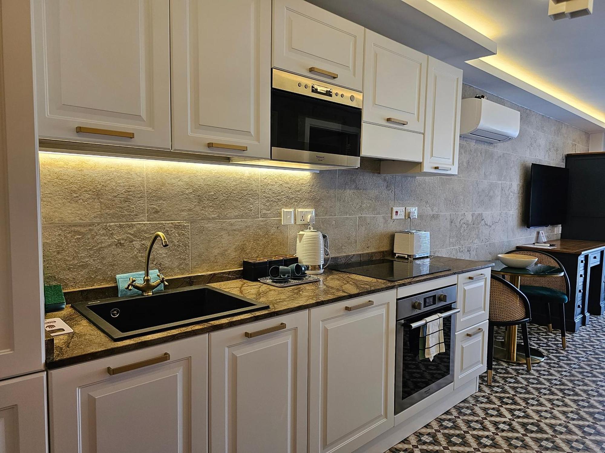 Saint Julian's Balcony Hotel מראה חיצוני תמונה