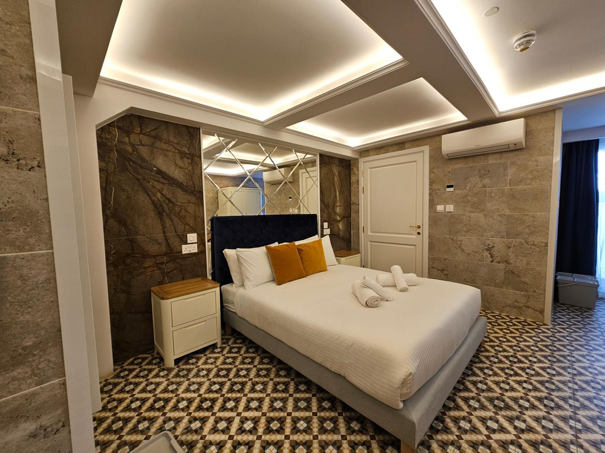 Saint Julian's Balcony Hotel מראה חיצוני תמונה