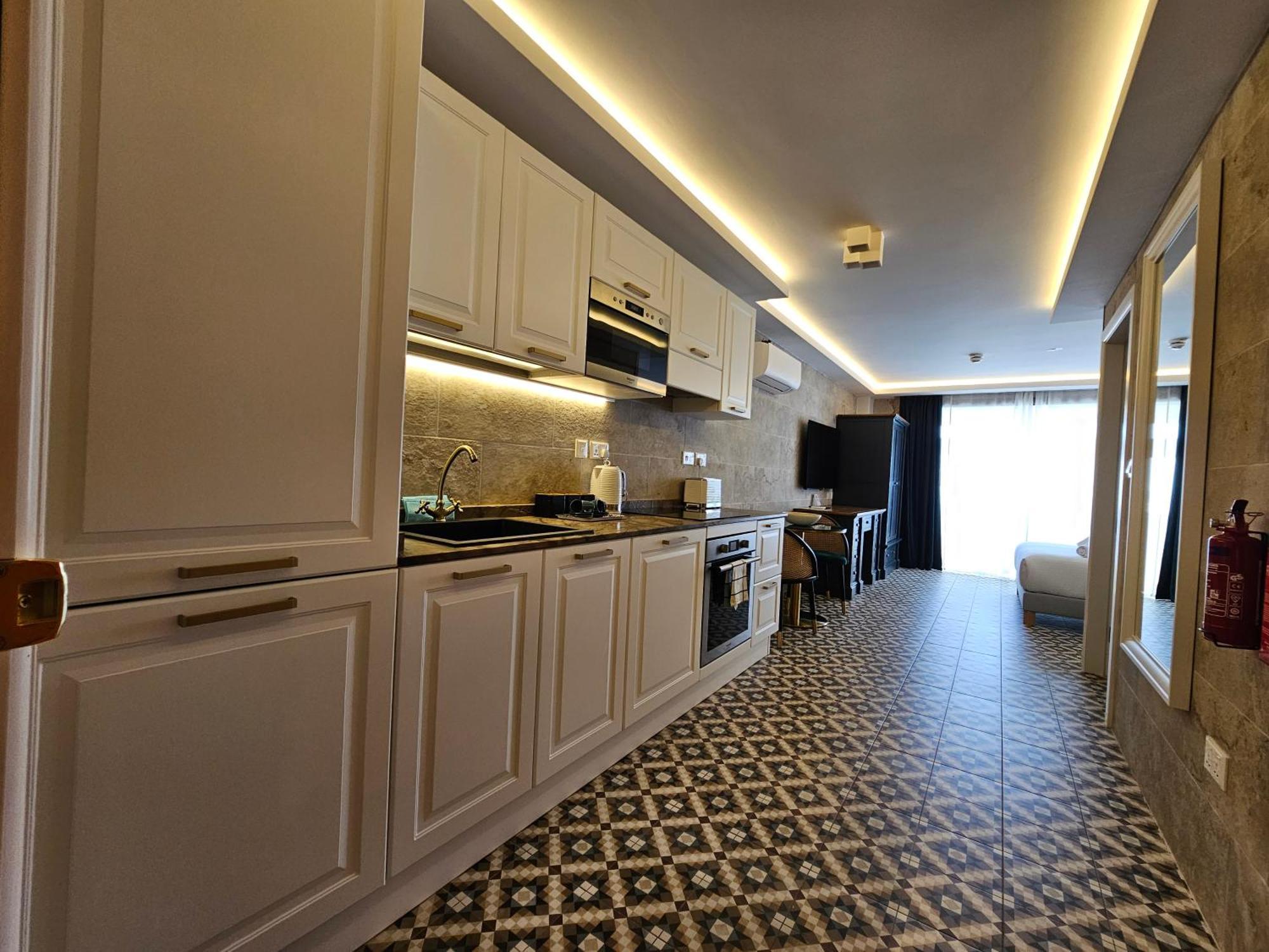 Saint Julian's Balcony Hotel מראה חיצוני תמונה
