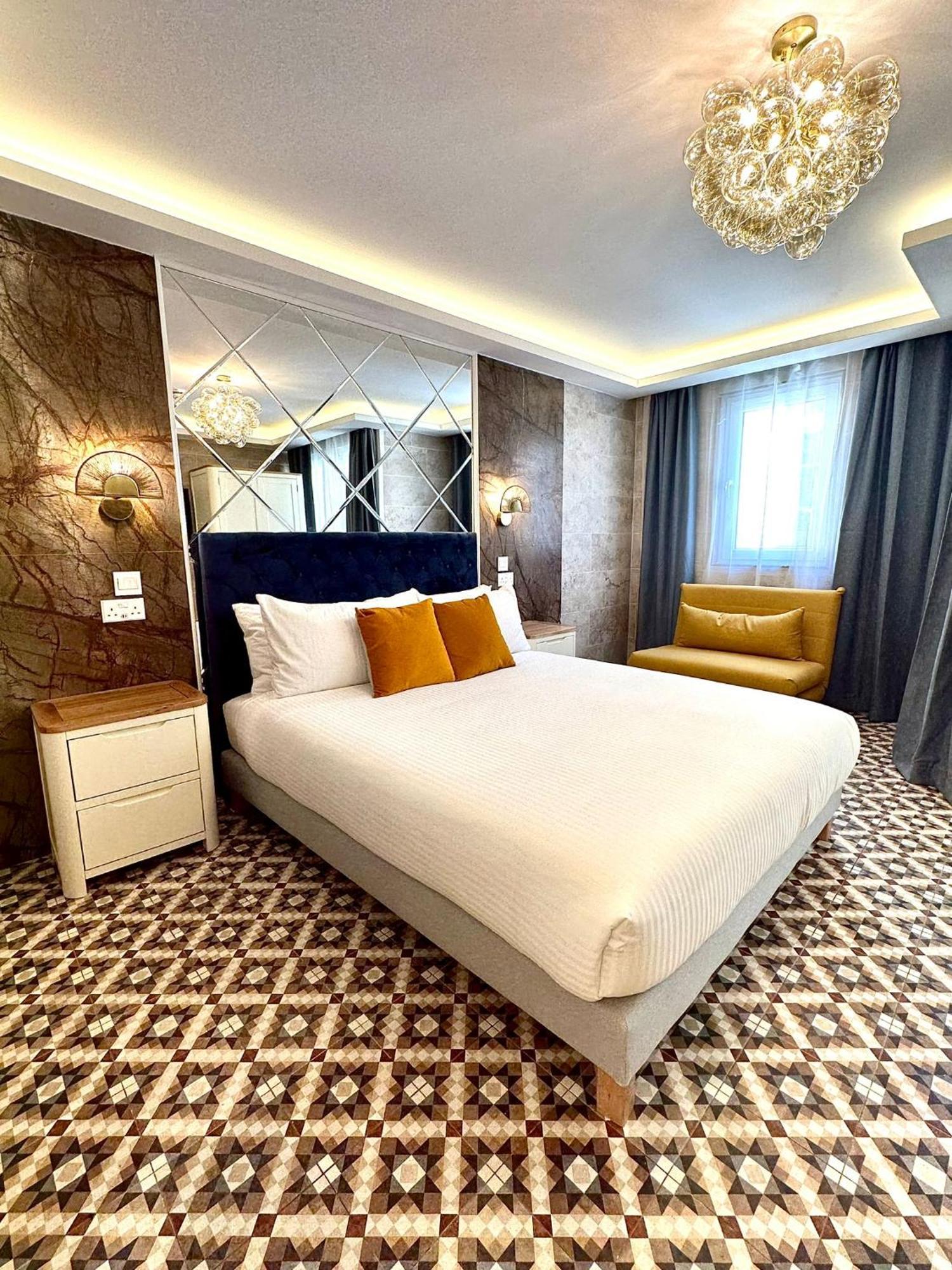 Saint Julian's Balcony Hotel מראה חיצוני תמונה